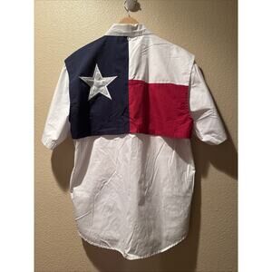 Tiger Hill Mens Size M 42 in White Vented Fishing Shirt Texas Flag Button-Up S/s